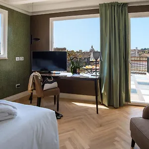 Damaso 3*, Rome Italy